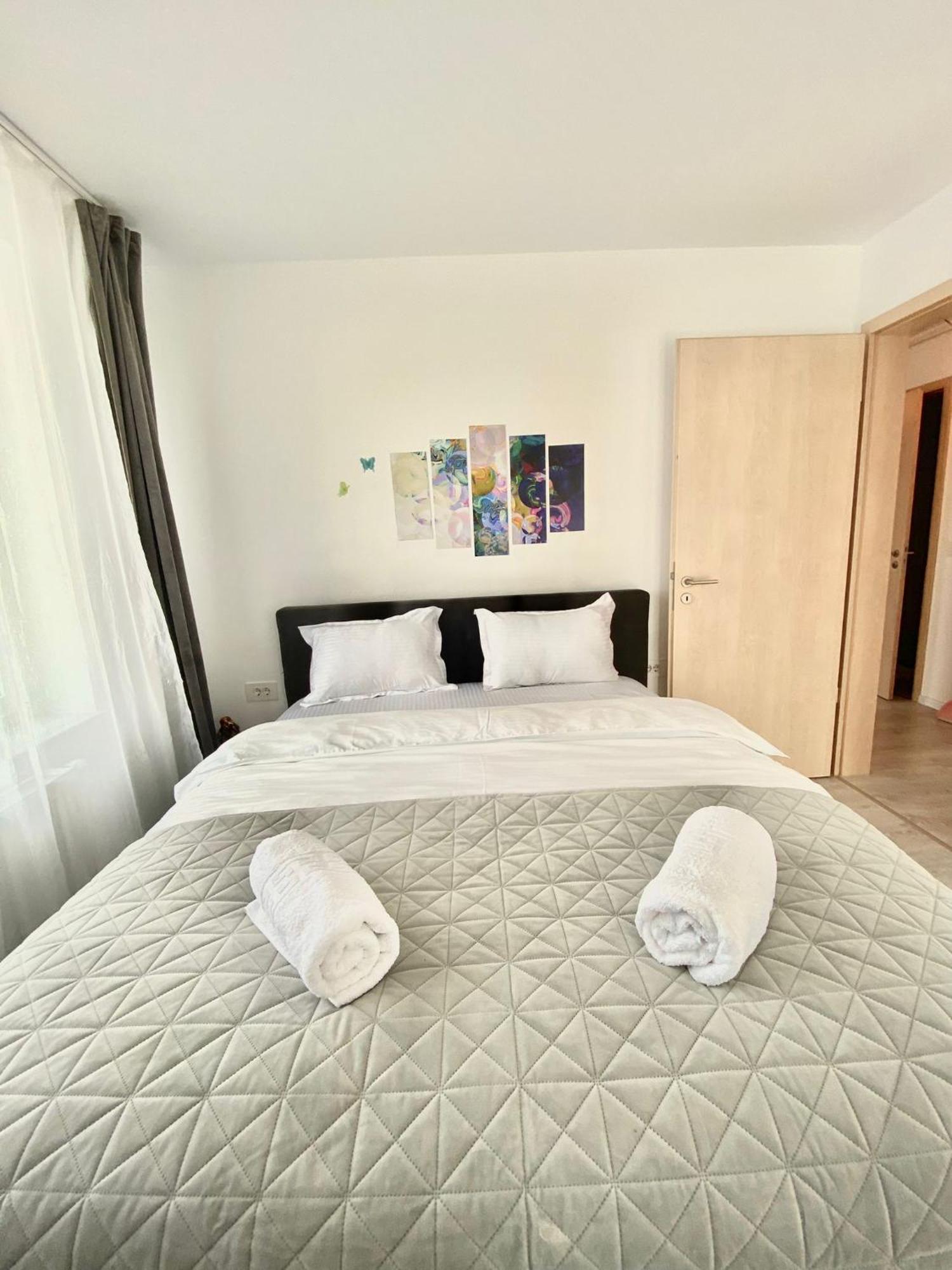 Jad - Luxury 3 Rooms & 2 Rooms Apartments In Kasper, Near Coresi Mall Braszów Zewnętrze zdjęcie