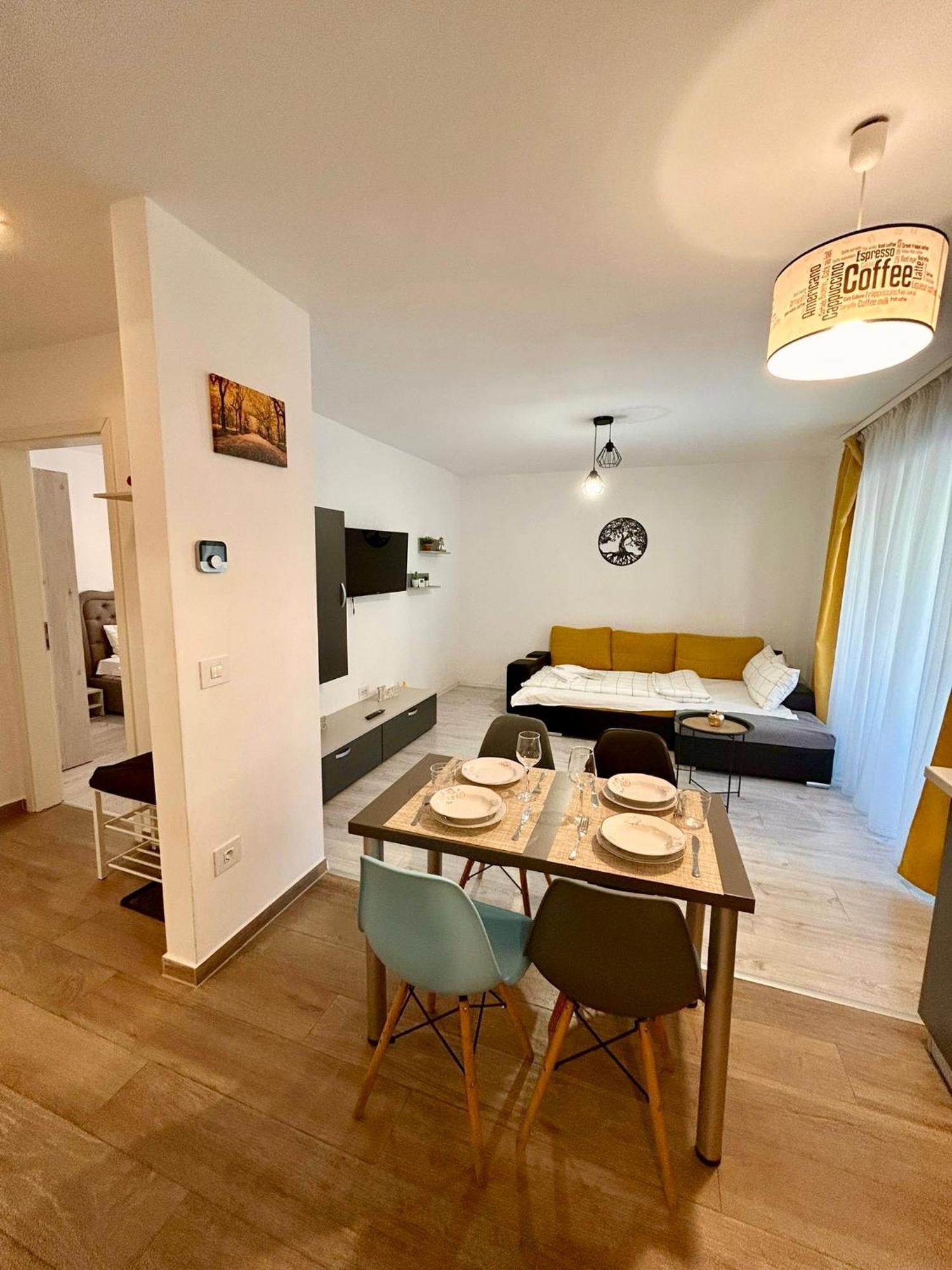 Jad - Luxury 3 Rooms & 2 Rooms Apartments In Kasper, Near Coresi Mall Braszów Zewnętrze zdjęcie