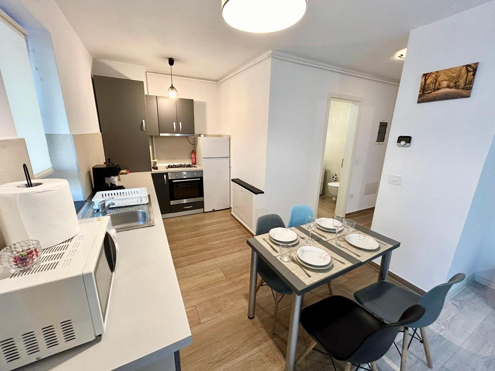 Jad - Luxury 3 Rooms & 2 Rooms Apartments In Kasper, Near Coresi Mall Braszów Zewnętrze zdjęcie