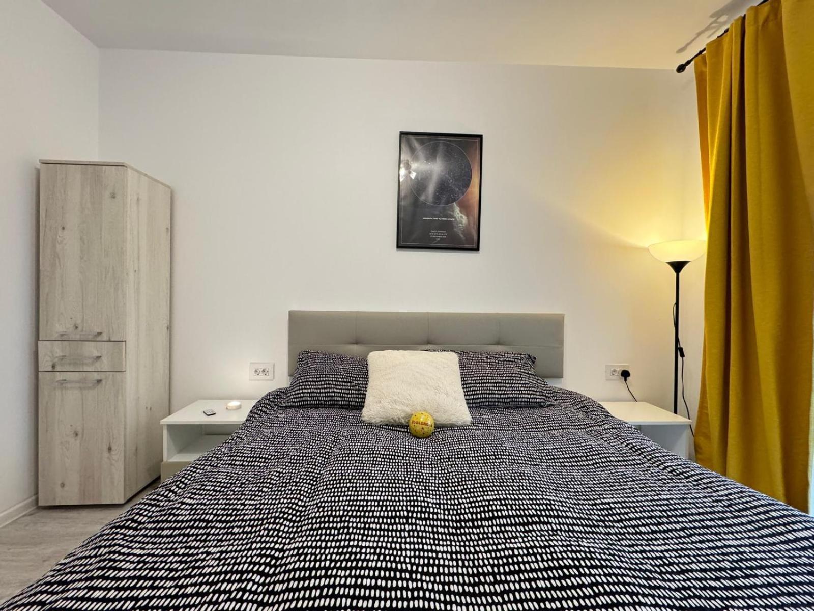 Jad - Luxury 3 Rooms & 2 Rooms Apartments In Kasper, Near Coresi Mall Braszów Zewnętrze zdjęcie