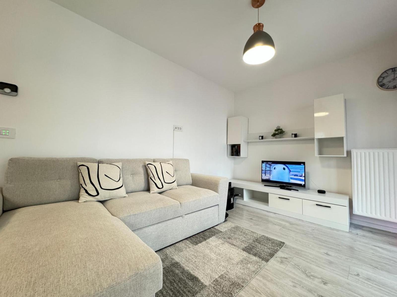 Jad - Luxury 3 Rooms & 2 Rooms Apartments In Kasper, Near Coresi Mall Braszów Zewnętrze zdjęcie